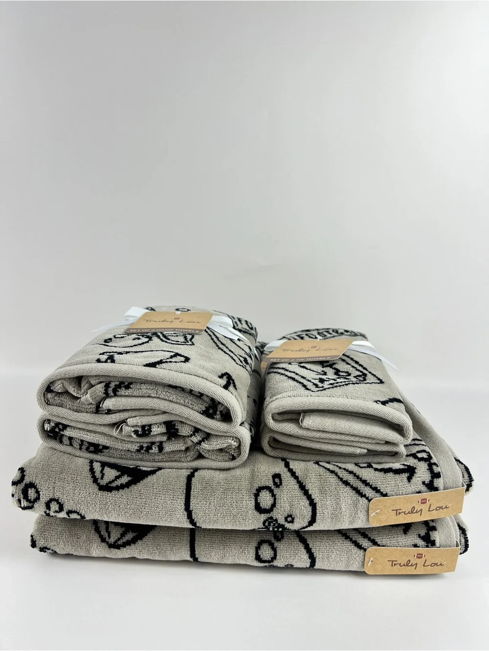 Truly Lou Bath Towels Fun Football Design Black Tan Soft Velour Cotton 6 Pc NEW